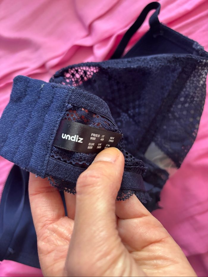 Soutien gorge - photo numéro 3