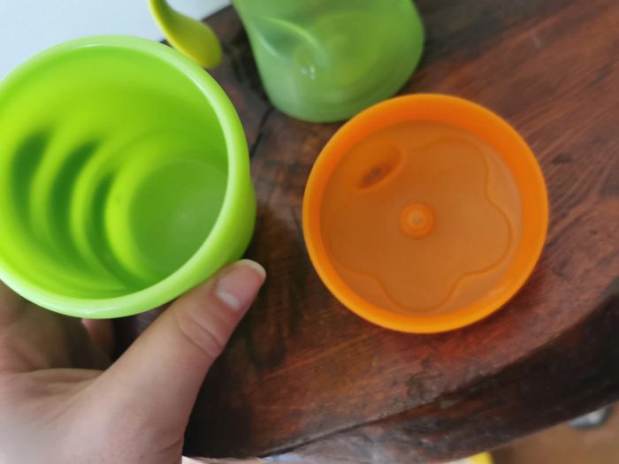 Tupperware vaisselle et jouet bébé - photo numéro 5