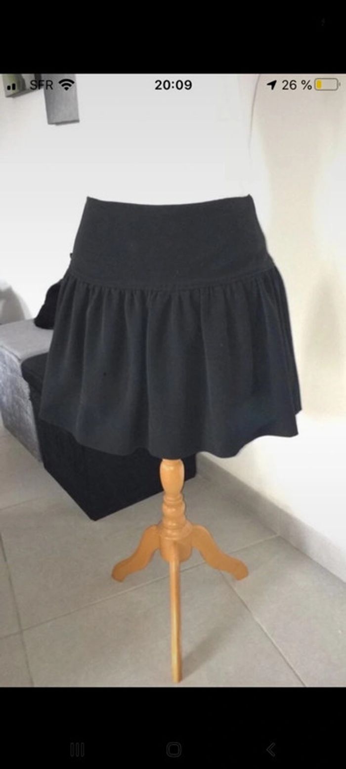 Jupe patineuse noir de chez pimkie taille s