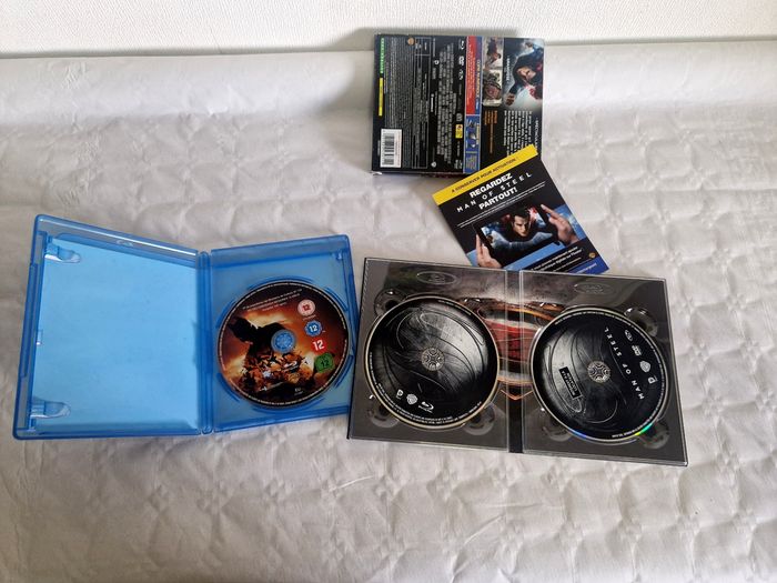 Lot de 2 bluray  , Batman  / superman - photo numéro 3