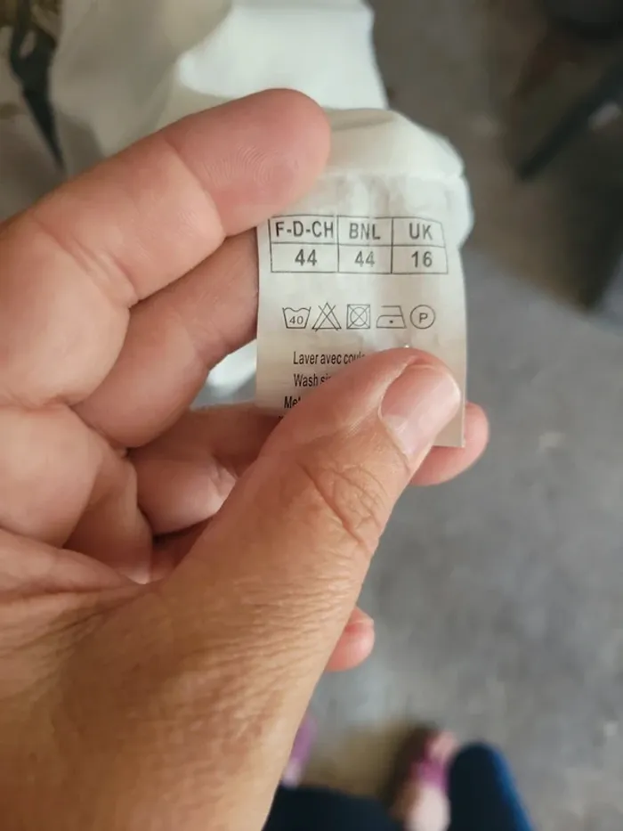 Jolie robe taille 44 - photo numéro 4