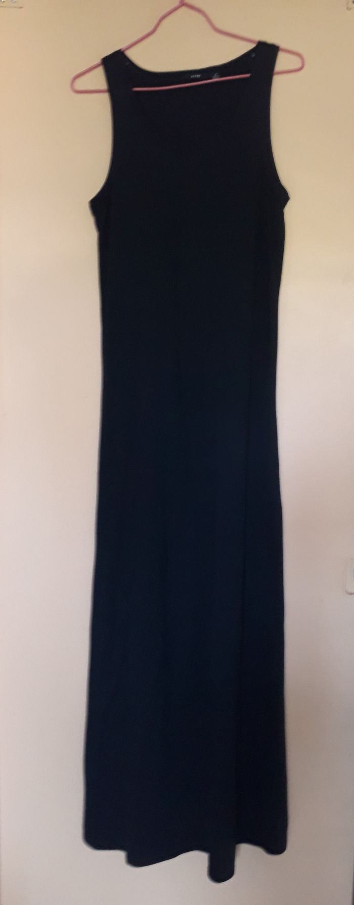 Robe longue bleu marine Kiabi taille 38-40 - photo numéro 2