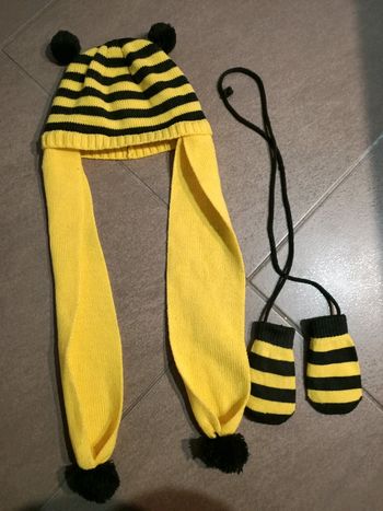 Ensemble bonnet écharpe gants