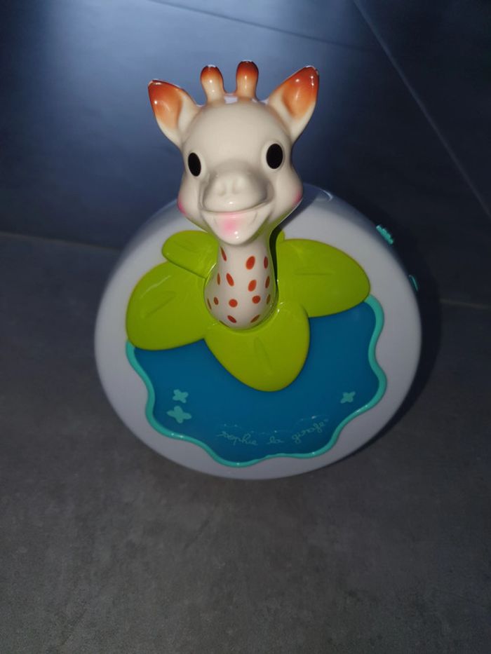 Veilleuse lumière et musique Sophie la girafe - photo numéro 2
