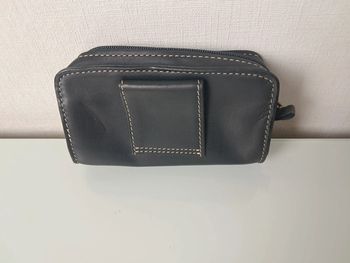 Carré Royal porte monnaie portée ceinture en cuir