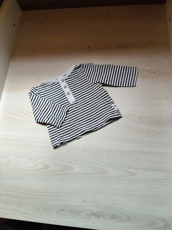 Tee shirt