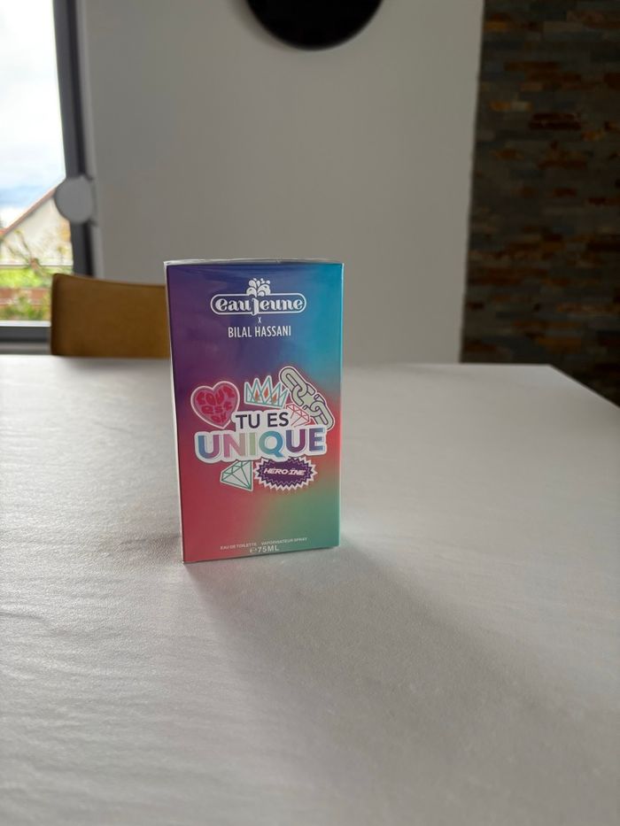 Parfum tu es unique eau jeune - photo numéro 5