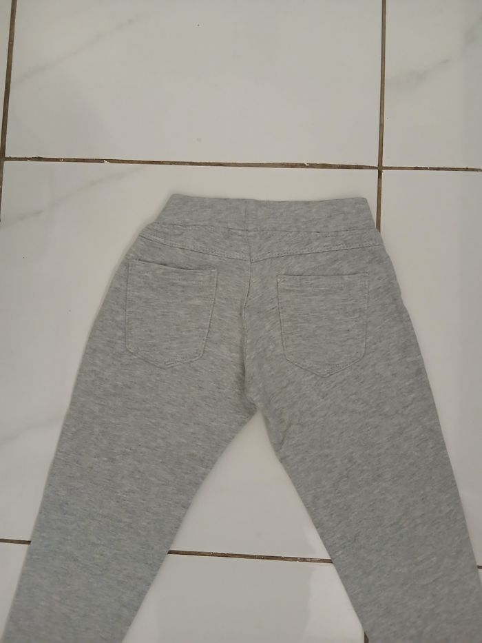 Pantalon en coton fille taille 4 ans 2 poche devant et derrierr - photo numéro 8