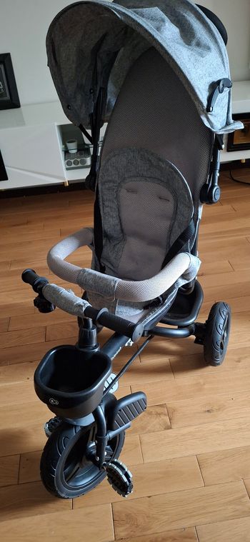 Tricycle kinderkraft en très bon état