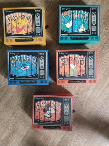 Lot de 5 boîtes Disney 100 cardfun
