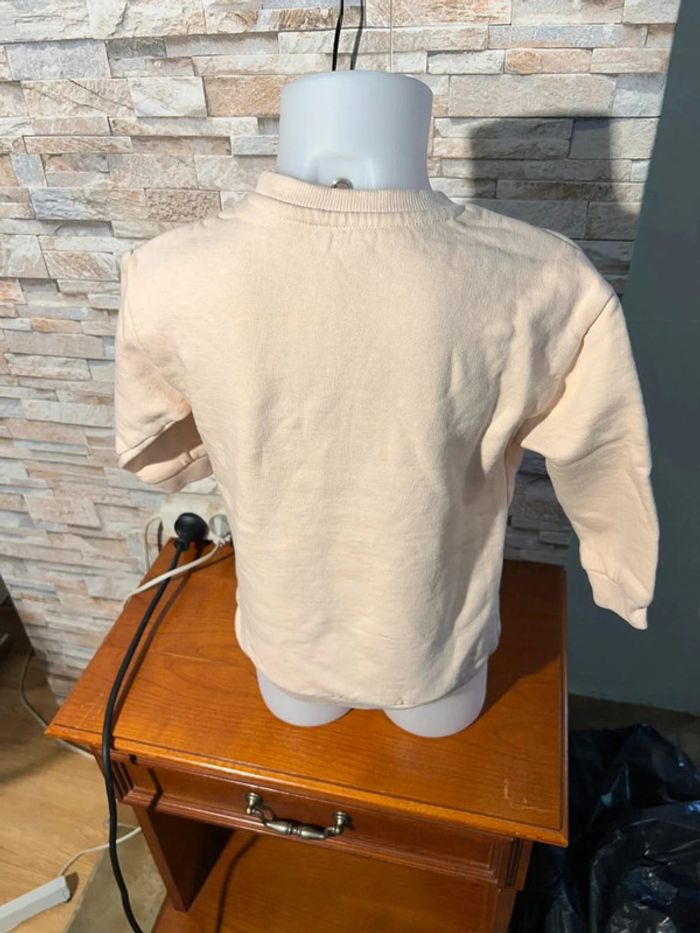 Pull Rose - Kiabi - Taille 3 ans - Neuf Sans Étiquette - photo numéro 2