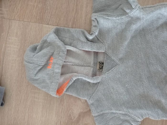 Pull 6 mois - photo numéro 2