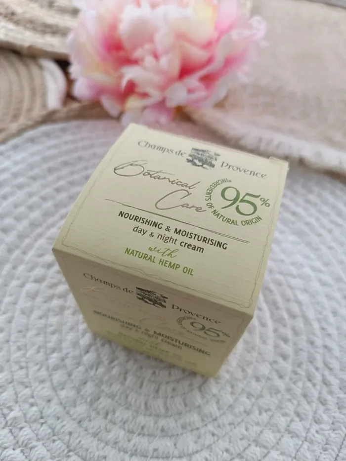 Crème visage jour et nuit