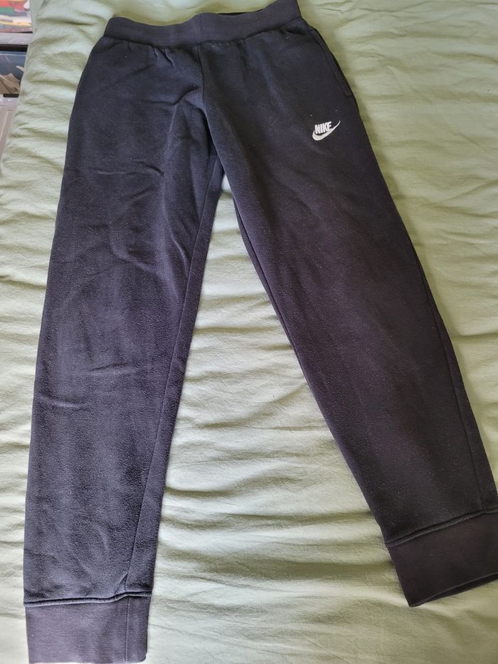 jogging nike 12ans (4e)