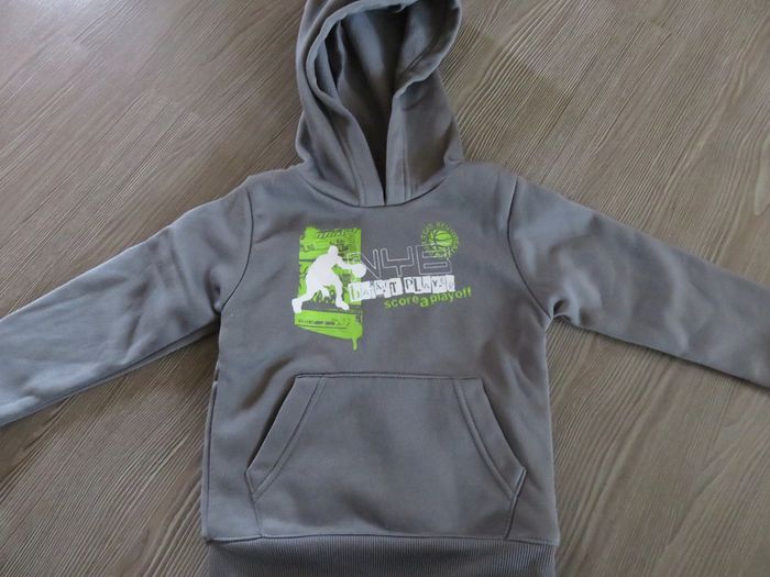 sweat à capuche 4 ans