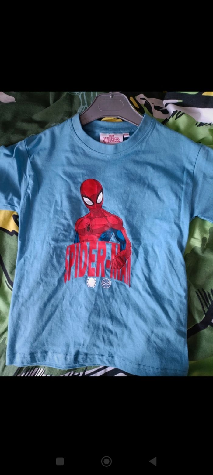 Tee shirt Dino et tee shirt spiderman manches courtes - photo numéro 2