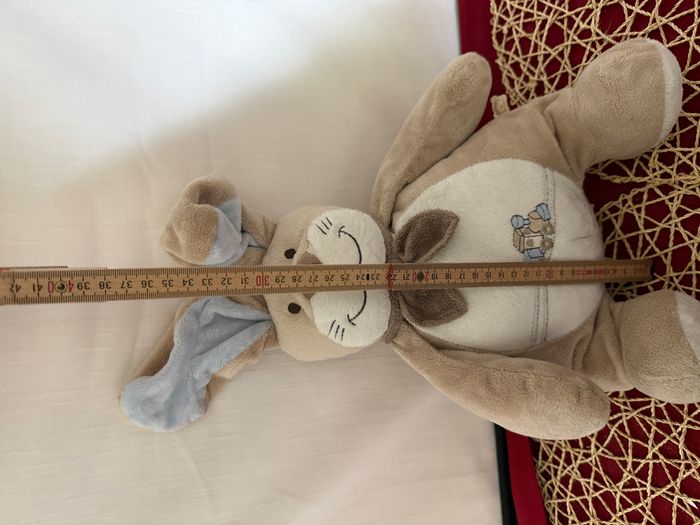 Noukie's Oscar & Léon Peluche lapin beige bleu train - photo numéro 5