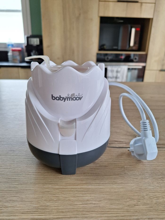 Chauffe-biberon Tulipe Babymoov