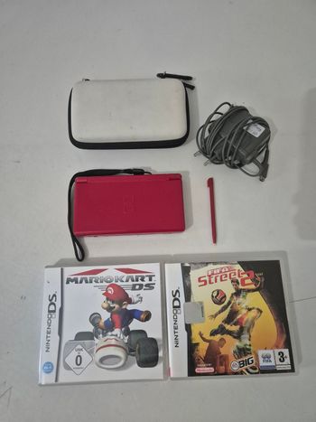 Console Nintendo ds lite rouge et jeux