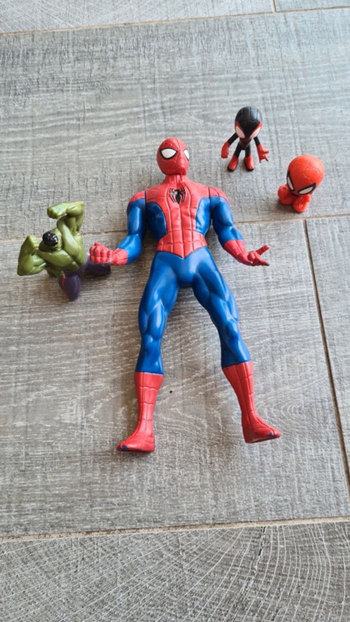 Lot spiderman et hulk