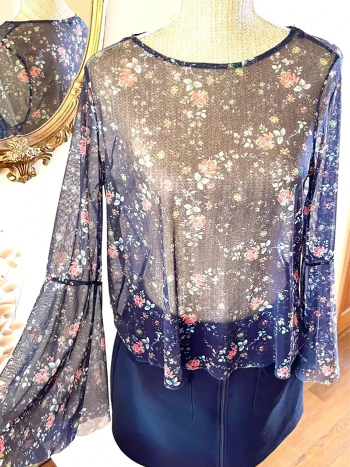 Sublime top fluide floral à manche large en tulle mango taille S - photo numéro 2