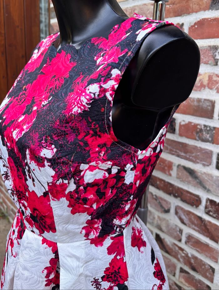 🌸 Robe blanche à imprimé floral – Taille 34 (XS) – Shein 🌸 - photo numéro 5