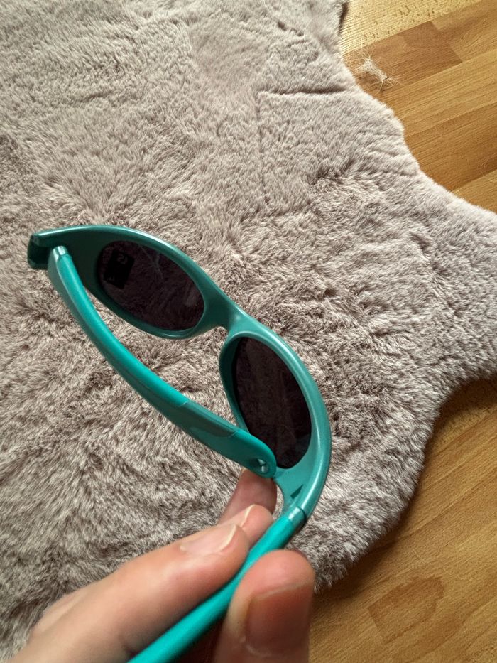 Lunettes de soleil enfants - photo numéro 4