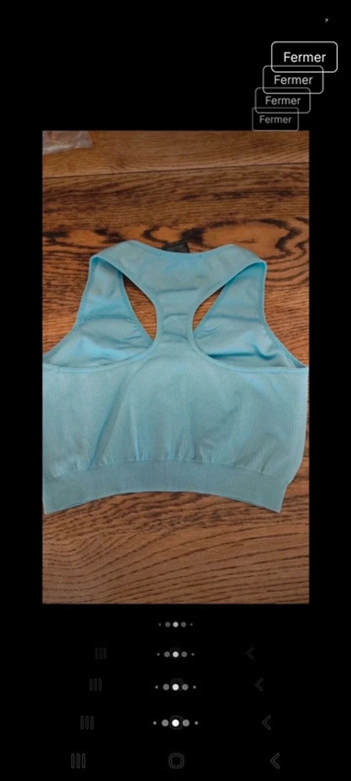 Brassière de sport Nike sans couture fr 40/42 - photo numéro 8