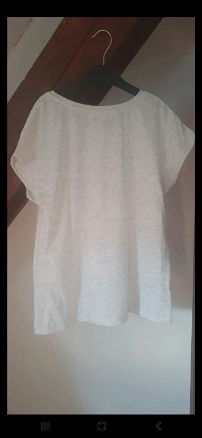 T-shirt broderie - photo numéro 2