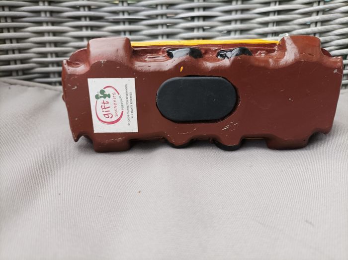 Jolie tirelire tramway Portugal neuve - photo numéro 2