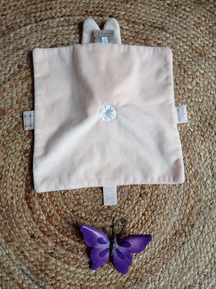 Doudou lapin neuf - photo numéro 2