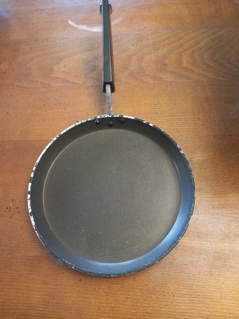 Poêle diamètre 22 cm.