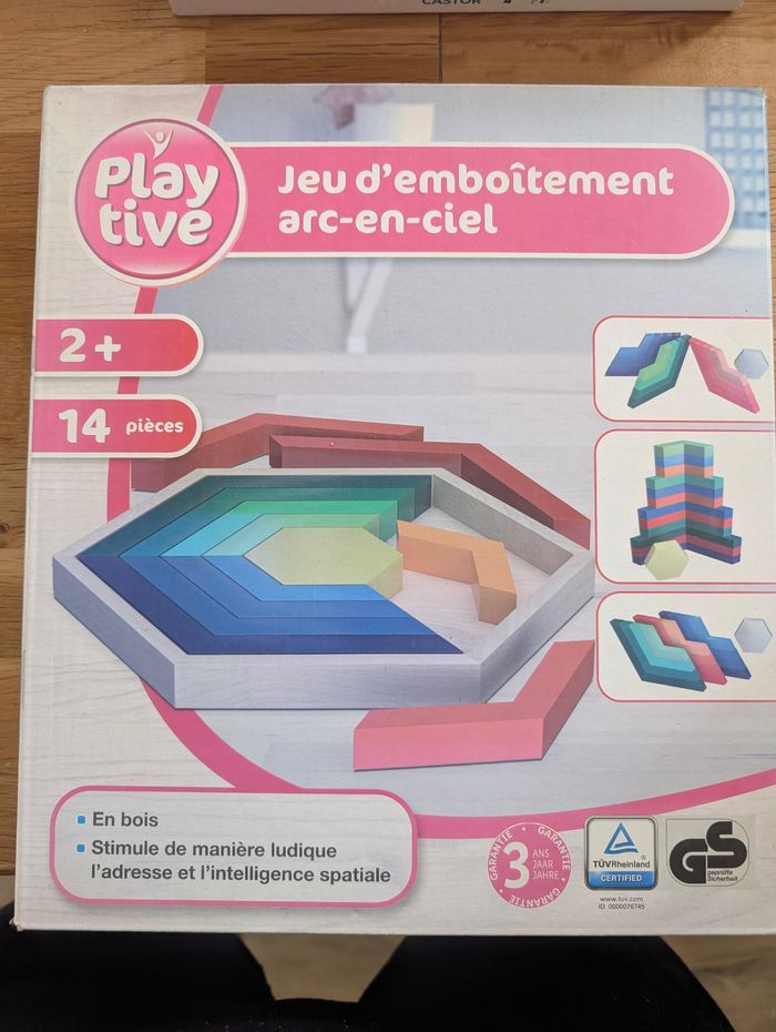 Jeu d'emboîtement arc en ciel - photo numéro 2