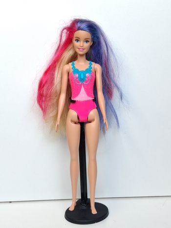 Poupée mattel Barbie Princesse Dreamtopia bicolores gtf38