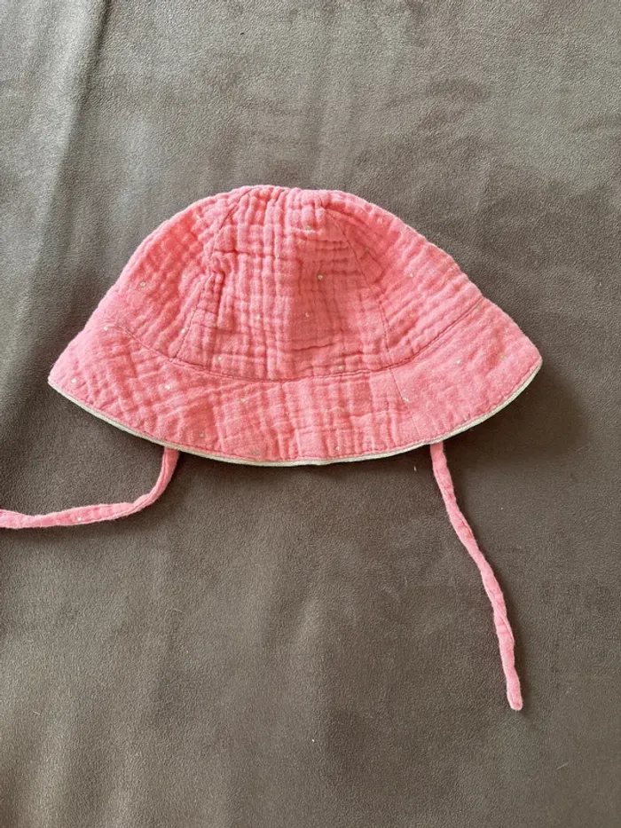 Chapeau très bon état