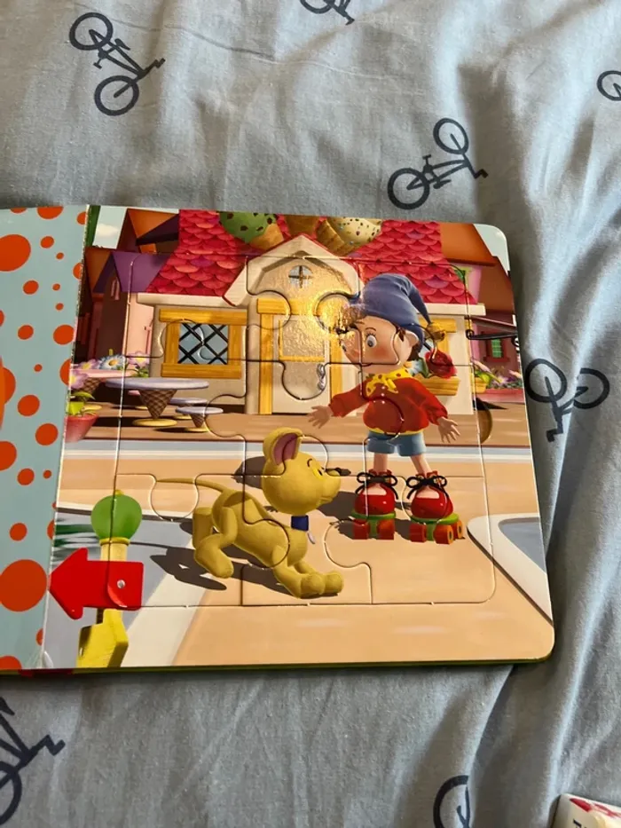 Livre puzzle oui oui - photo numéro 4