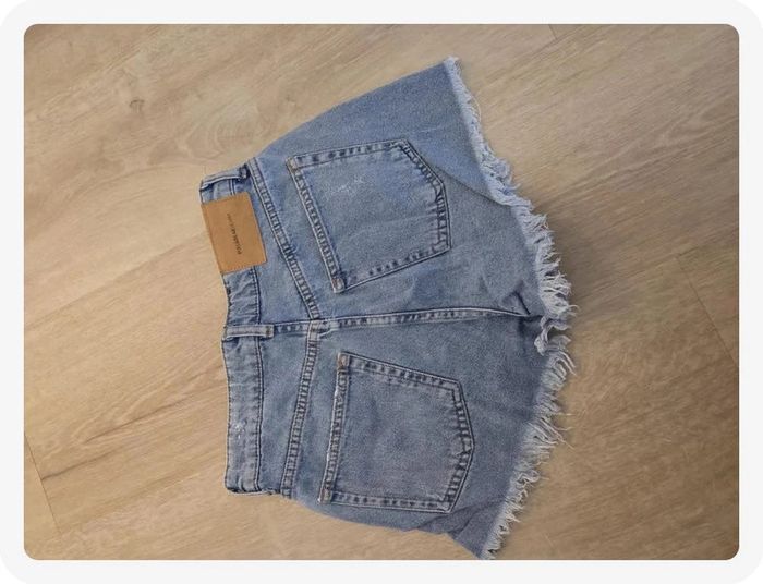 short en jean Pull & Bear bleu taille S - photo numéro 3