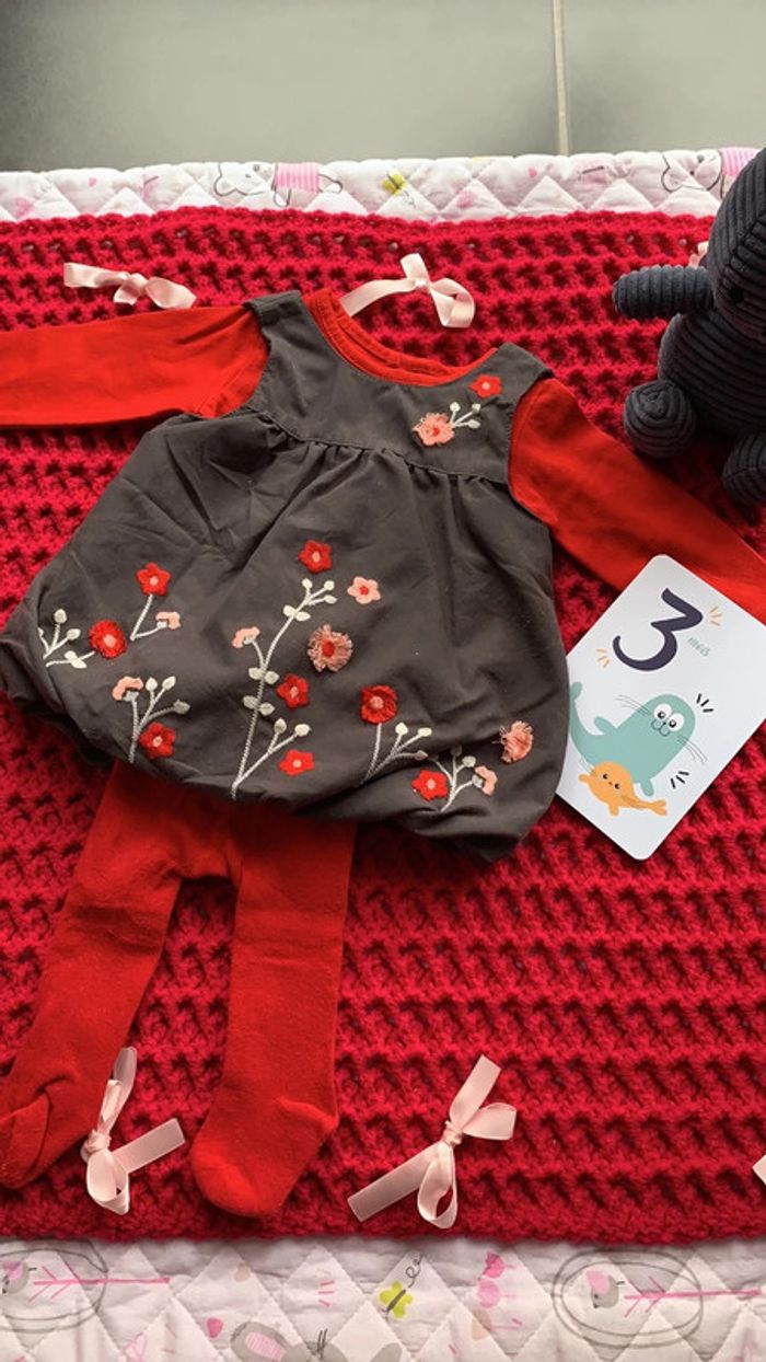 Ensemble robe tee shirt et collant 3 mois - photo numéro 2