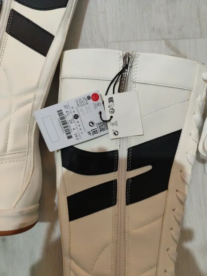 Baskets bottes hautes Bershka 37 blanc et noir neuves - photo numéro 5