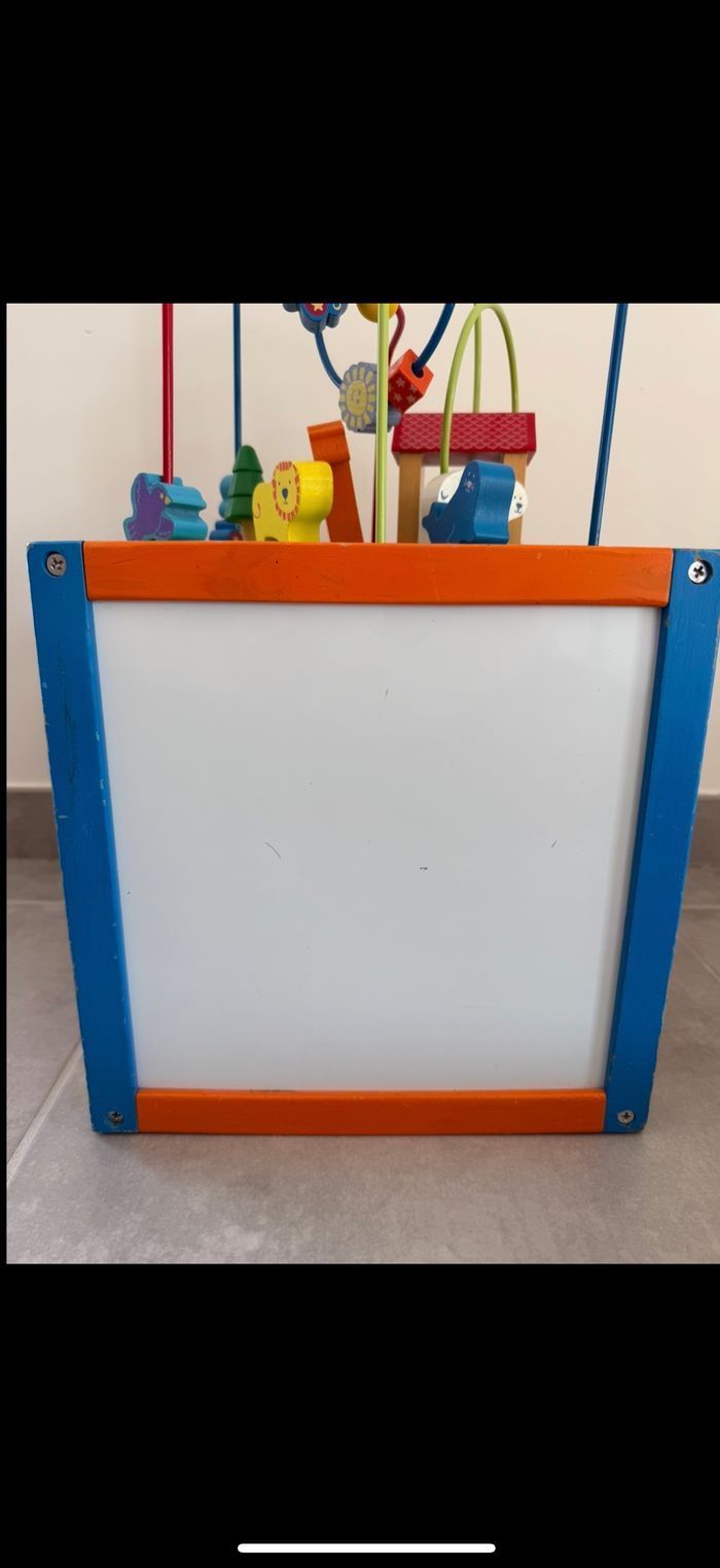 Gros cube activité en bois - photo numéro 8