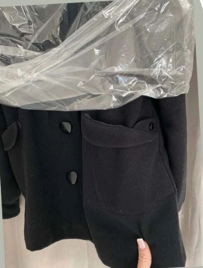 Manteau noir - photo numéro 14