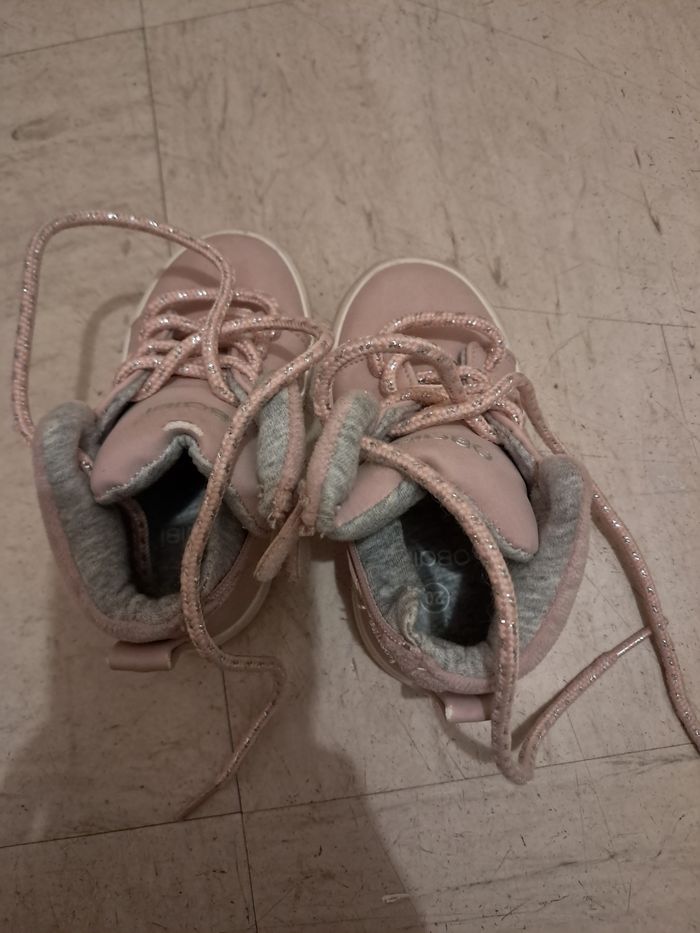 Chaussures montantes bébé fille