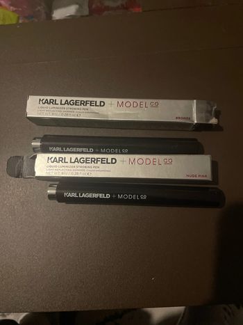 Crayon enlumineur bronze et nude pink