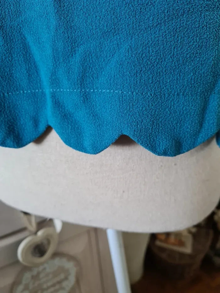 Blouse bleu canard New Look Taille 36/38 - photo numéro 2