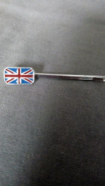 Barrette drapeau anglais neuf