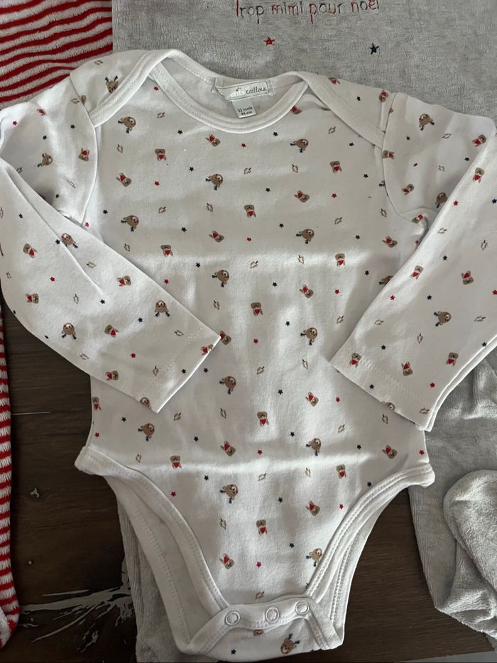 Lot pyjamas de Noël - photo numéro 2