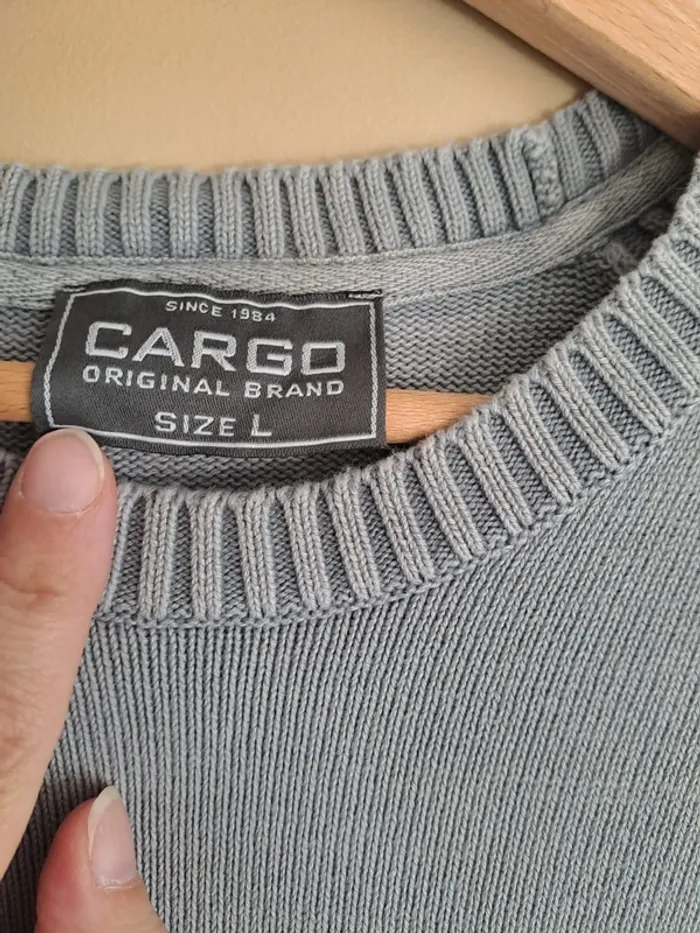 Pull homme gris cargo L décoloration de pliage car rarement porté prix mini - photo numéro 3