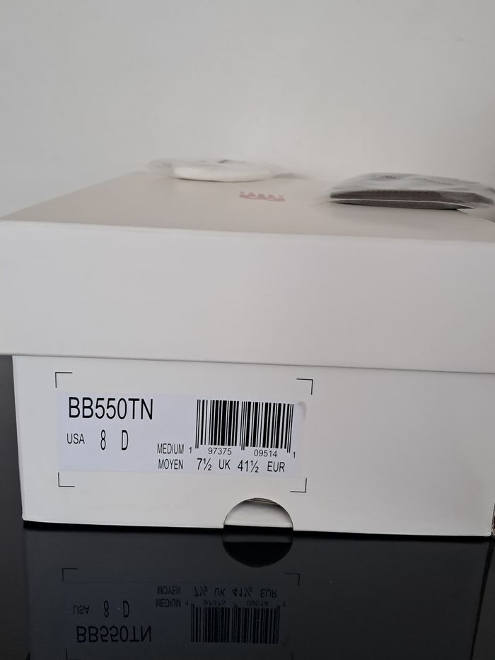 Baskets plate New Balance marron/noir, T41,5, neuve, fournit avc 2 couleurs lacets - photo numéro 8