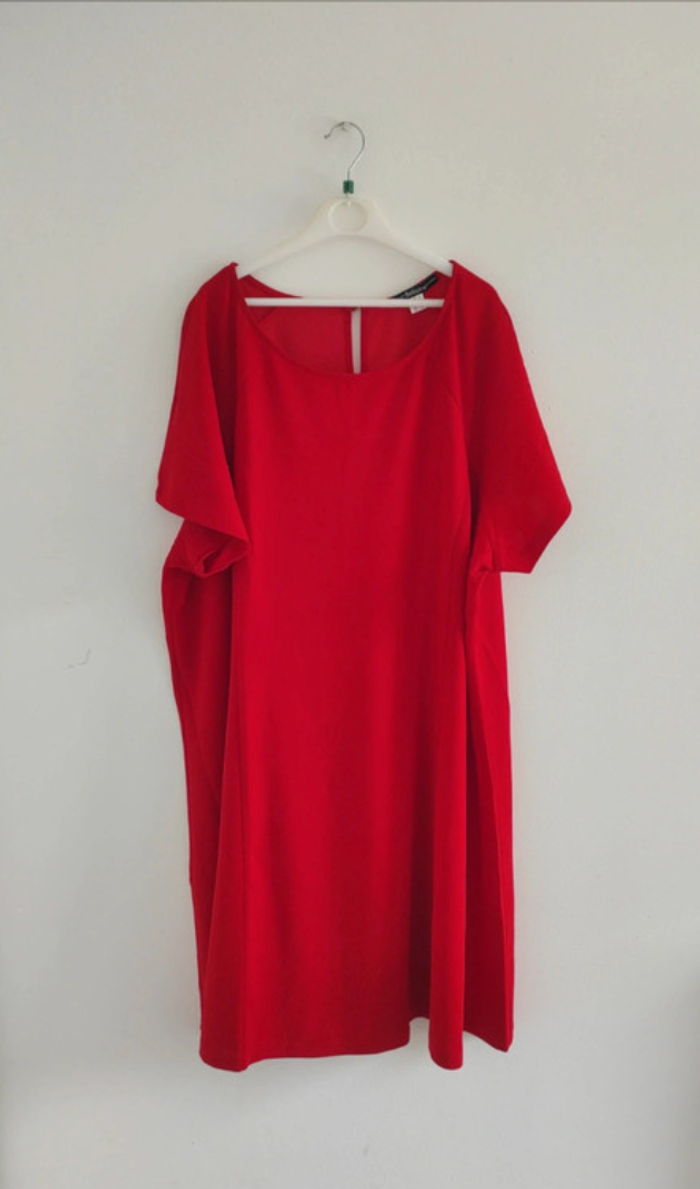 robe manches courtes taille 60