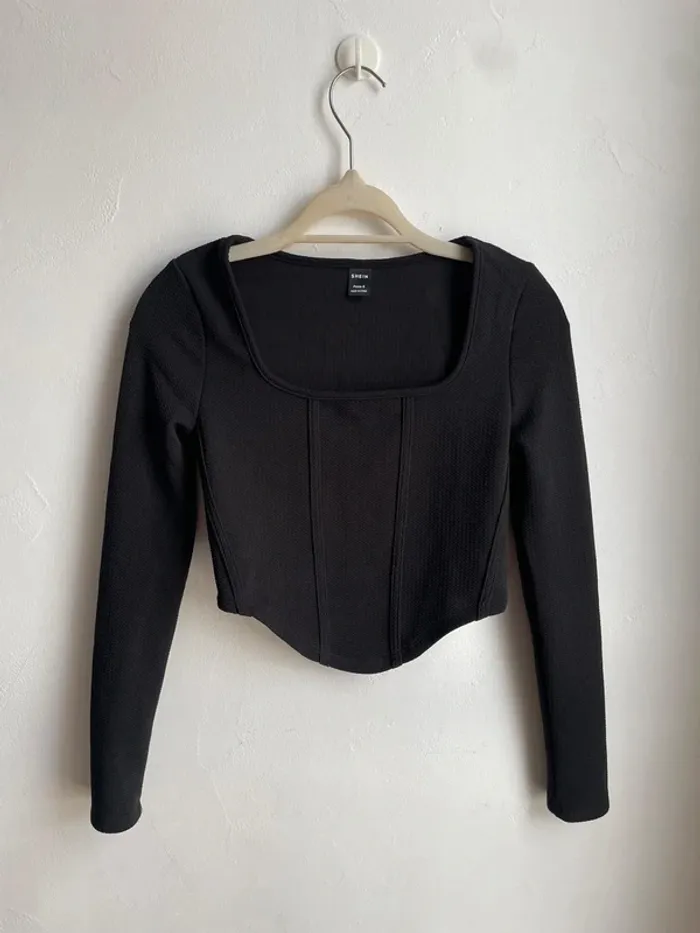 Haut crop top manche longues - photo numéro 2